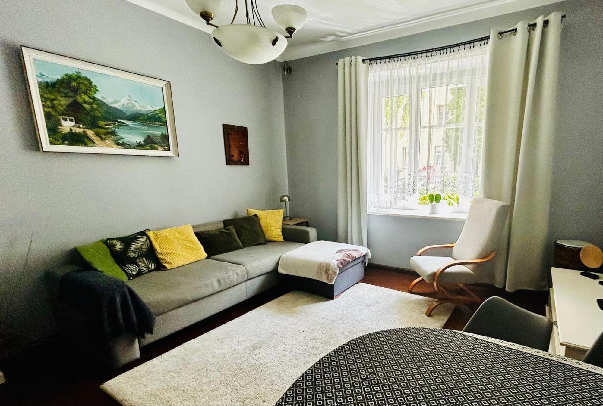Apartment Grottgera 9 *
