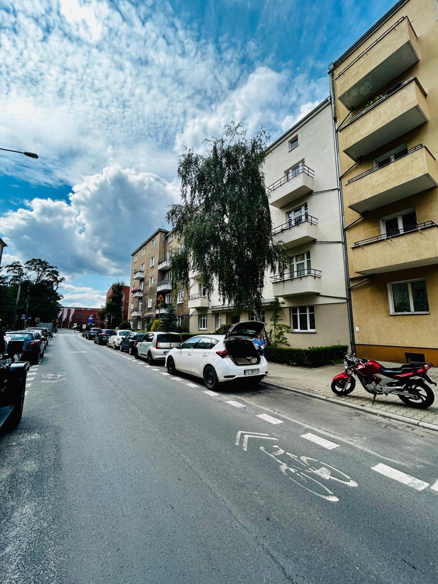 Grottgera 9 * Poznań